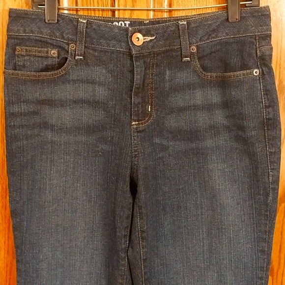 DKNY Women's Soho Bootcut Denim Jeans  Size 10R Dark Blue Wash Mid-Rise Zip Fly - Picture 1 of 12